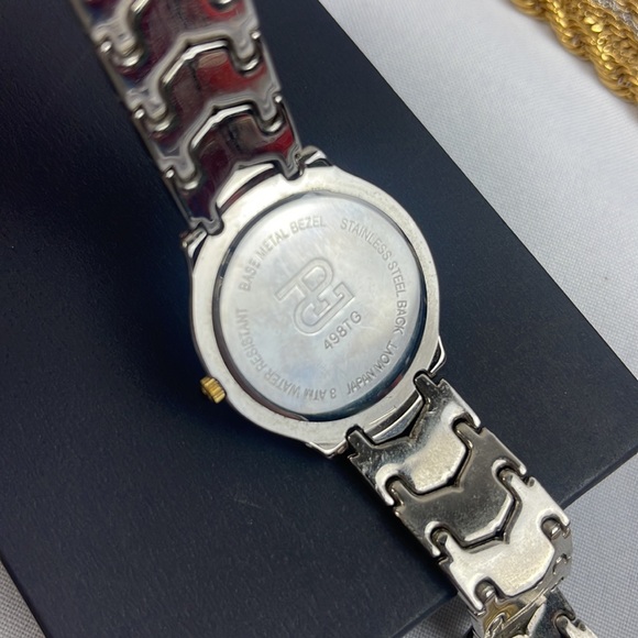 Paola Gucci two tone watch unisex, preloved new working battery - Picture 3 of 12